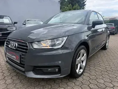 Gebraucht Audi A1 Sportback Sport 110 PS (80 kW) 2016 Grau Kleinwagen