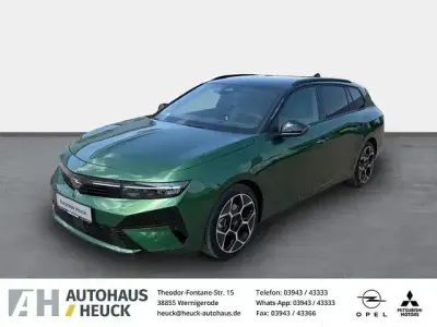 Neu Opel Astra 146 PS (107 kW) 2026 Dunkelgruen Kombi