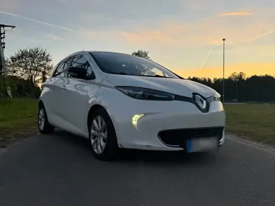 Gebraucht Renault Zoe 64 kW (88 PS) 2014 Weiß Kleinwagen
