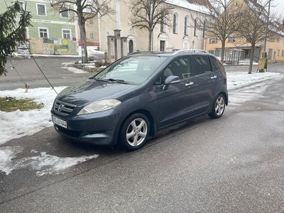 Grau Gebraucht 2006 Honda FR-V Van / Kleinbus | 1.850 € (Teuer)