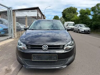 Gebraucht VW Polo Comfortline 69 PS (50 kW) 2013 Schwarz Kleinwagen