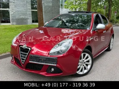 Gebraucht Alfa Romeo Giulietta Super 120 PS (88 kW) 2011 Rot Kleinwagen