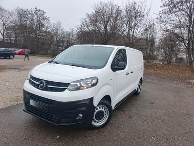 Gebraucht Opel Vivaro Selection 102 PS (75 kW) 2021 Weiß Van / Kleinbus