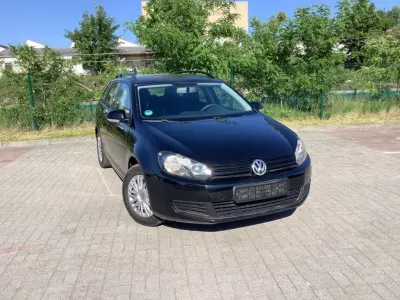 Gebraucht VW Golf VI S 105 PS (77 kW) 2011 Schwarz Kleinwagen