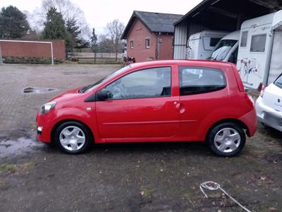 Gebraucht Renault Twingo 83 PS (61 kW) 2012 Rot Kleinwagen