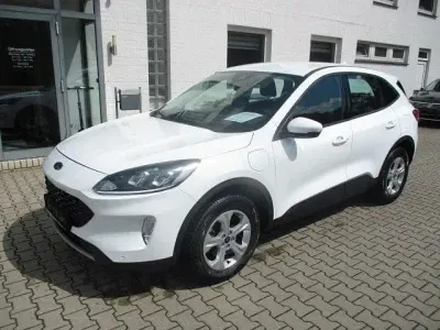 Gebraucht Ford Kuga Cool & Connect 152 PS (111 kW) 2022 Weiß SUV