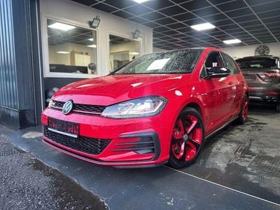 Gebraucht VW Golf VII GTI 245 PS (180 kW) 2019 Rot Limousine