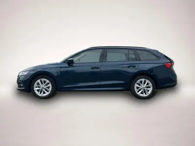 Gebraucht Skoda Octavia 204 PS (150 kW) 2024 Manufacturer Kombi