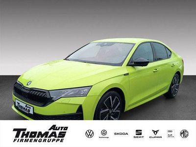 Mamba grün Gebraucht 2025 Skoda Octavia SportLine Limousine | 36.850 € (Teuer)
