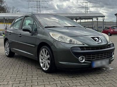 Gebraucht Peugeot 207 150 PS (110 kW) 2009 Grün Limousine
