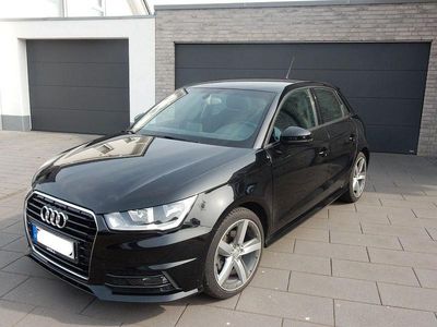 Gebraucht Audi A1 Sportback Comfort 125 PS (91 kW) 2017 Schwarz Kleinwagen