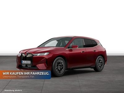 Gebraucht BMW iX Shadowline 300 kW (408 PS) 2025 Aventurinrot metallic SUV