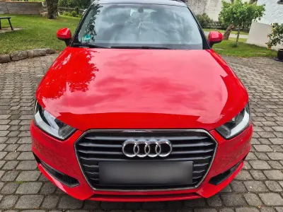 Gebraucht Audi A1 Sportback 90 PS (66 kW) 2015 Rot Kleinwagen