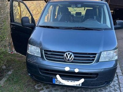 Gebraucht VW T5 131 PS (96 kW) 2007 Grau Van