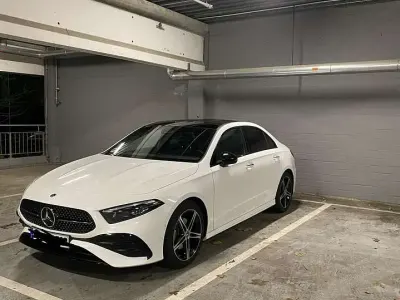 Gebraucht Mercedes A200 Advanced Plus 163 PS (119 kW) 2023 Limousine