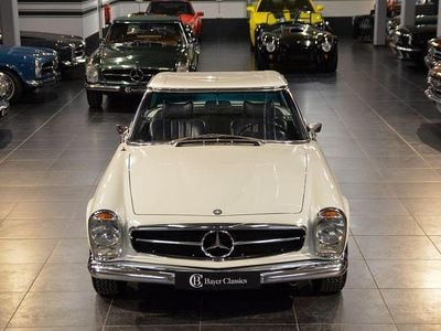 Weiß Gebraucht 1970 Mercedes SL280 Cabrio | 99.800 €