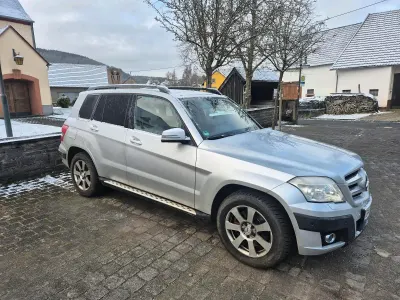 Gebraucht Mercedes GLK320 224 PS (164 kW) 2009 Silber SUV