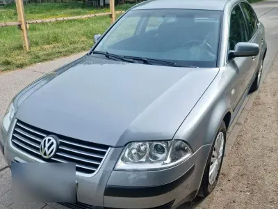 Gebraucht VW Passat Comfortline 116 PS (85 kW) 2002 Grau Limousine