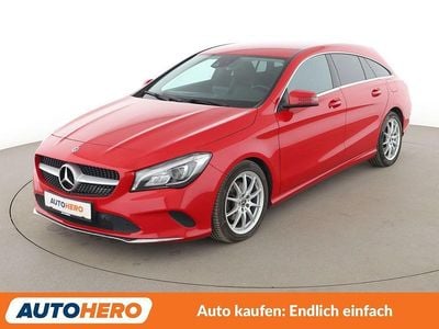 Gebraucht Mercedes CLA200 Shooting Brake Urban 136 PS (100 kW) 2018 Rot Kombi