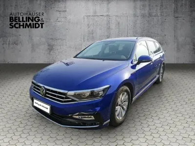 Occasion VW Passat R-line 150 ch (110 kW) 2023 Bleue Break