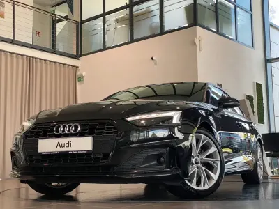 Gebraucht Audi A5 Advanced 163 PS (119 kW) 2023 Schwarz Coupé