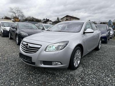 Gebraucht Opel Insignia Cosmo 179 PS (131 kW) 2009 Argon silber/ice silver (m2) Limousine