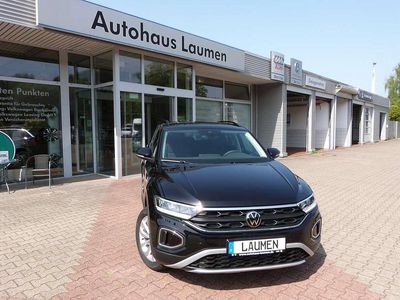 Second-hand VW T-Roc Life 150 CP (110 kW) 2025 Negru SUV