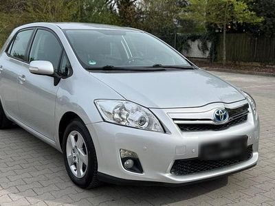 Gebraucht Toyota Auris Life 99 PS (72 kW) 2012 Silber Limousine