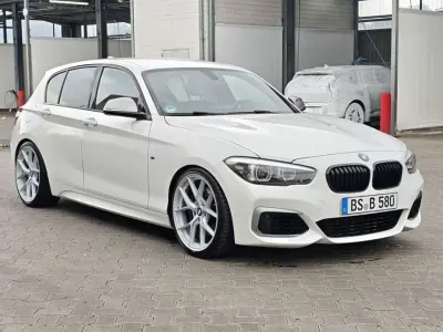 Gebraucht BMW M140 M Sport 400 PS (294 kW) 2018 Weiß Kleinwagen