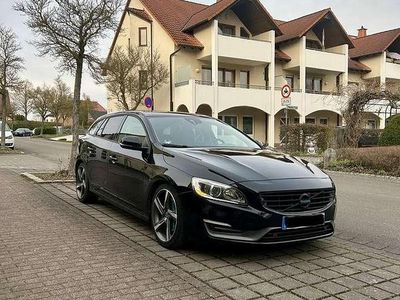 Gebraucht Volvo V60 Kinetic 215 PS (158 kW) 2013 Schwarz Kombi