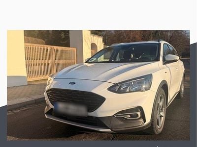 Weiß Gebraucht 2021 Ford Focus Active Kombi | 16.799 € (Guter Preis)