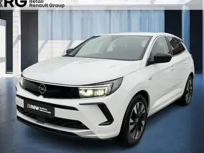 Usata Opel Grandland X Elegance 131 CV (96 kW) 2023 Bianco SUV