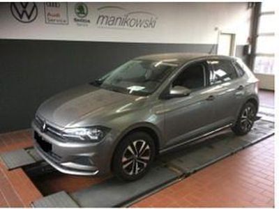 Second-hand VW Polo United 95 CP (69 kW) 2021 Verde Hatchback