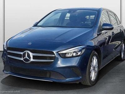 Blau Gebraucht 2019 Mercedes B200 Progressive Van / Kleinbus | 20.900 € (Fairer Preis)