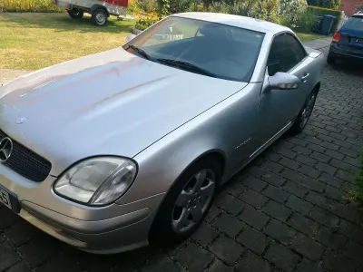 Gebraucht Mercedes SLK200 163 PS (119 kW) 2001 Silber Cabrio