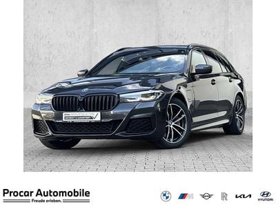 Gebraucht BMW 530e M Sport 292 PS (214 kW) 2021 Grau Kombi
