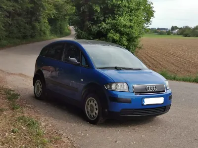 Occasion Audi A2 75 ch (55 kW) 2003 Bleue Citadine