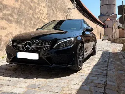 Gebraucht Mercedes C250 AMG line 204 PS (150 kW) 2017 Schwarz Limousine