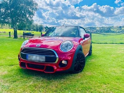 Second-hand Mini John Cooper Works Cabriolet 136 CP (100 kW) 2017 Roșu Cabrio