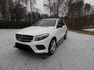 Weiß Gebraucht 2015 Mercedes GLE350 SUV | 29.999 €