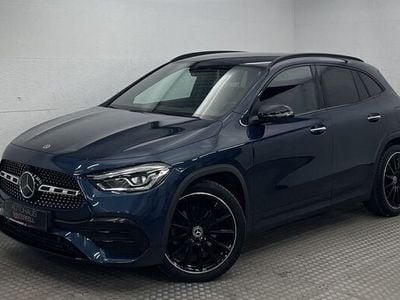 Mercedes GLA220