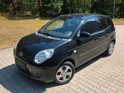 Gebraucht Kia Picanto 65 PS (47 kW) 2010 Schwarz Kleinwagen