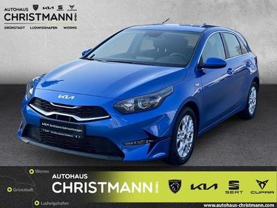 Gebraucht Kia Ceed Vision 120 PS (88 kW) 2022 Blue flame Kleinwagen
