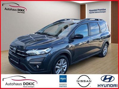 Gebraucht Dacia Jogger Comfort 101 PS (74 kW) 2022 Grau Van / Kleinbus
