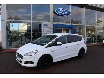 Frozen white Gebraucht 2016 Ford S-MAX Titanium Van / Kleinbus | 11.950 € (Fairer Preis)