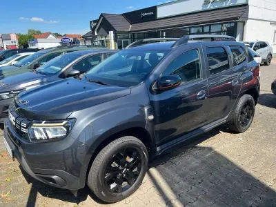 Gebraucht Dacia Duster Extreme 150 PS (110 kW) 2023 Kometengrau SUV