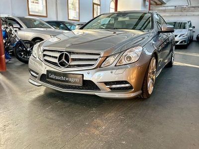 Gebraucht Mercedes E500 AMG line 408 PS (300 kW) 2012 Grau Coupé