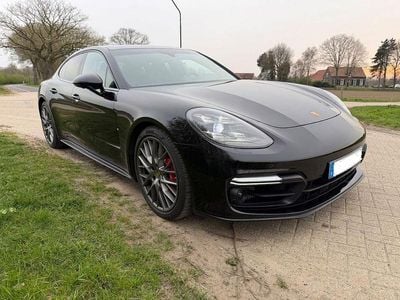 Second-hand Porsche Panamera GTS 460 CP (338 kW) 2018 Negru Berlinǎ