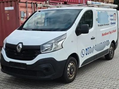 Gebraucht Renault Trafic 95 PS (69 kW) 2019 Weiß Van / Kleinbus