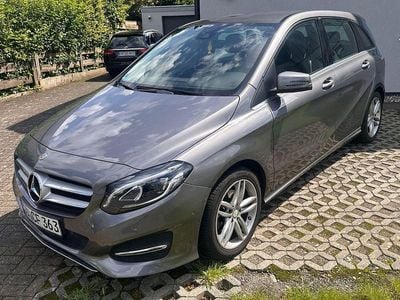 Mercedes B180